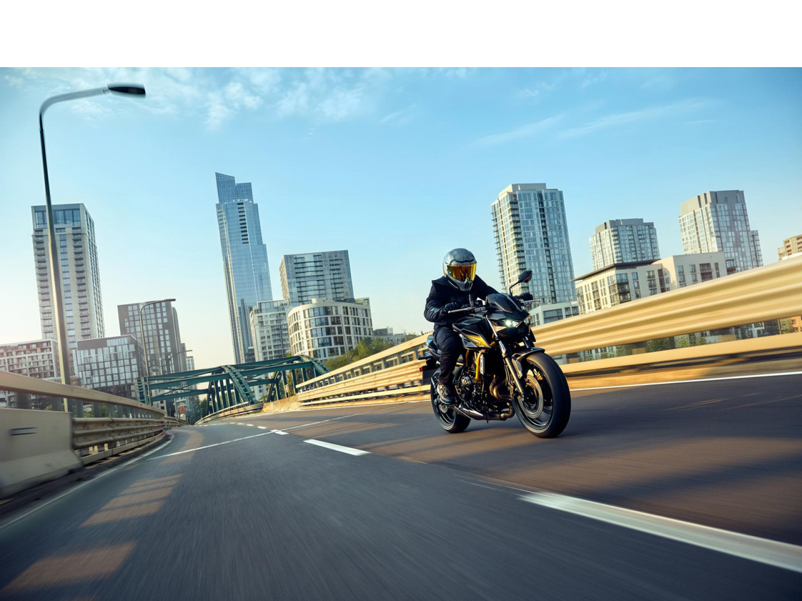 Мотоцикл KAWASAKI Z 650S (Metallic Matte Graphenesteel Gray / Metallic Flat Spark Black) 2026
